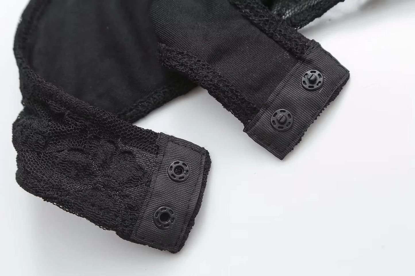 The Noir Lace Duo